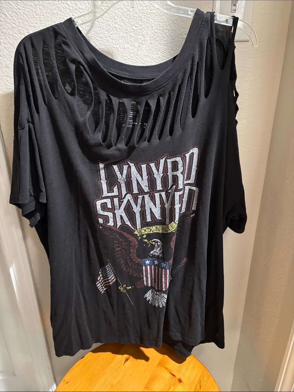 Lynyrd Skynyrd Black Slashed Short Sleeve Tee 3